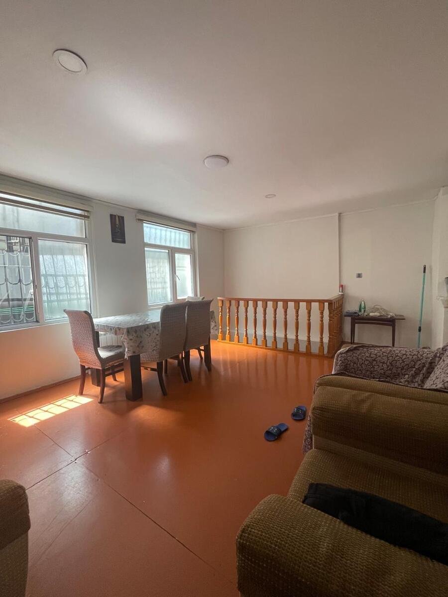 Satılır 2 otaqlı köhnə tikili, 65 m², Elmlər Akademiyası m.-15