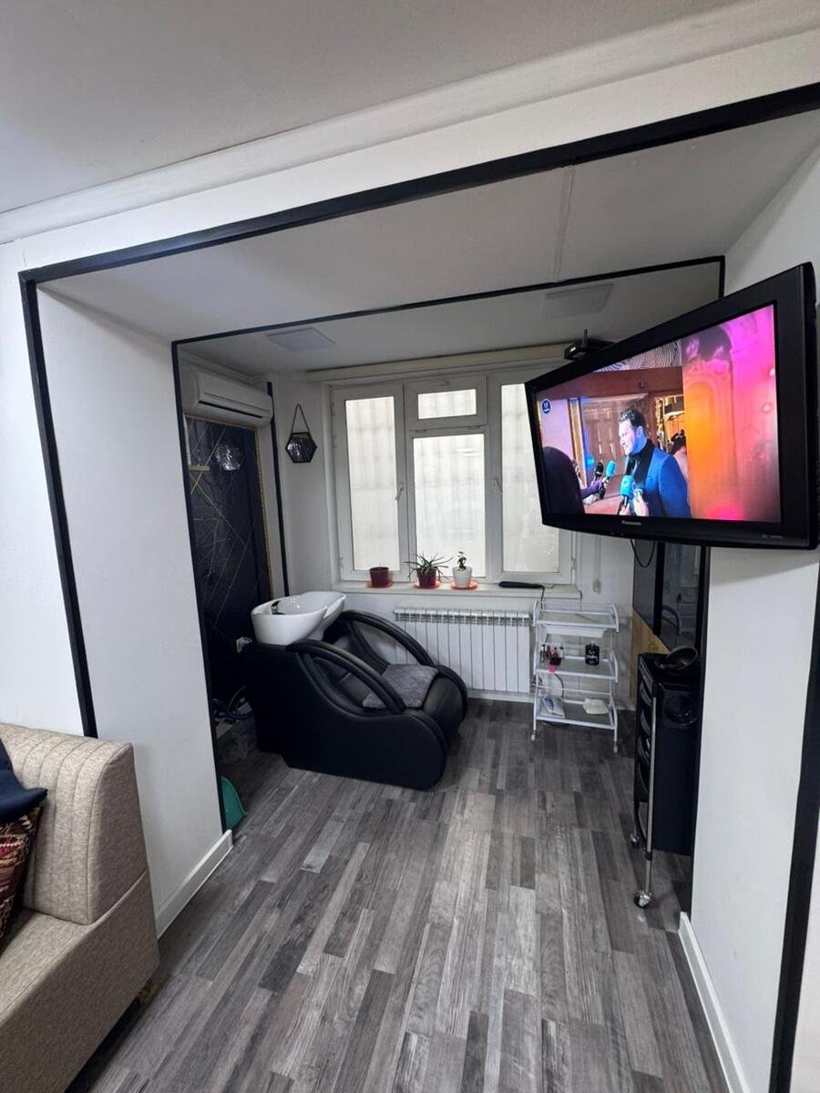 70 kv.m. obyekt icarəyə verilir, İçərişəhər m.-9