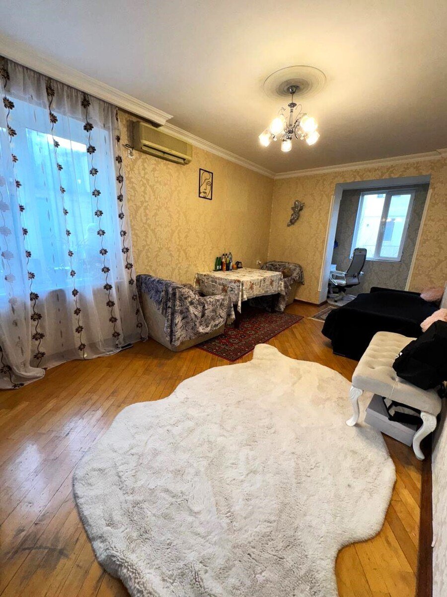 Satılır 2 otaqlı yeni tikili, 60 m², 28 May m.-2