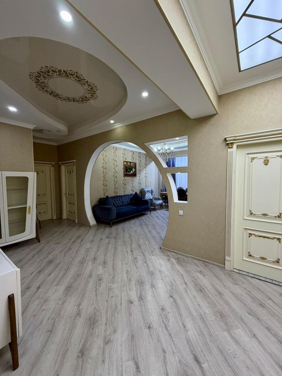 Satılır 3 otaqlı yeni tikili, 112 m², Elmlər Akademiyası m.-4