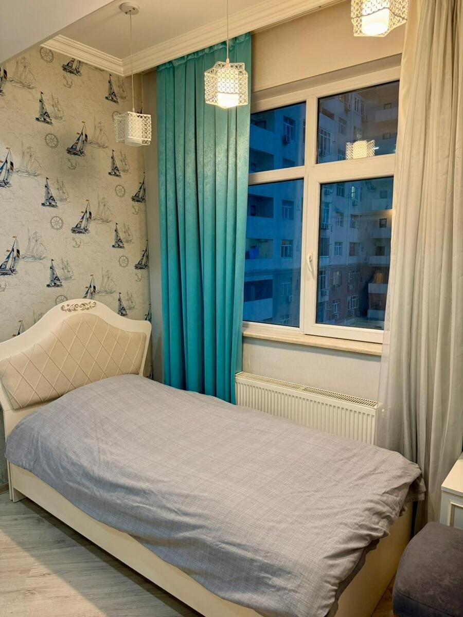 Satılır 3 otaqlı yeni tikili, 112 m², Elmlər Akademiyası m.-17