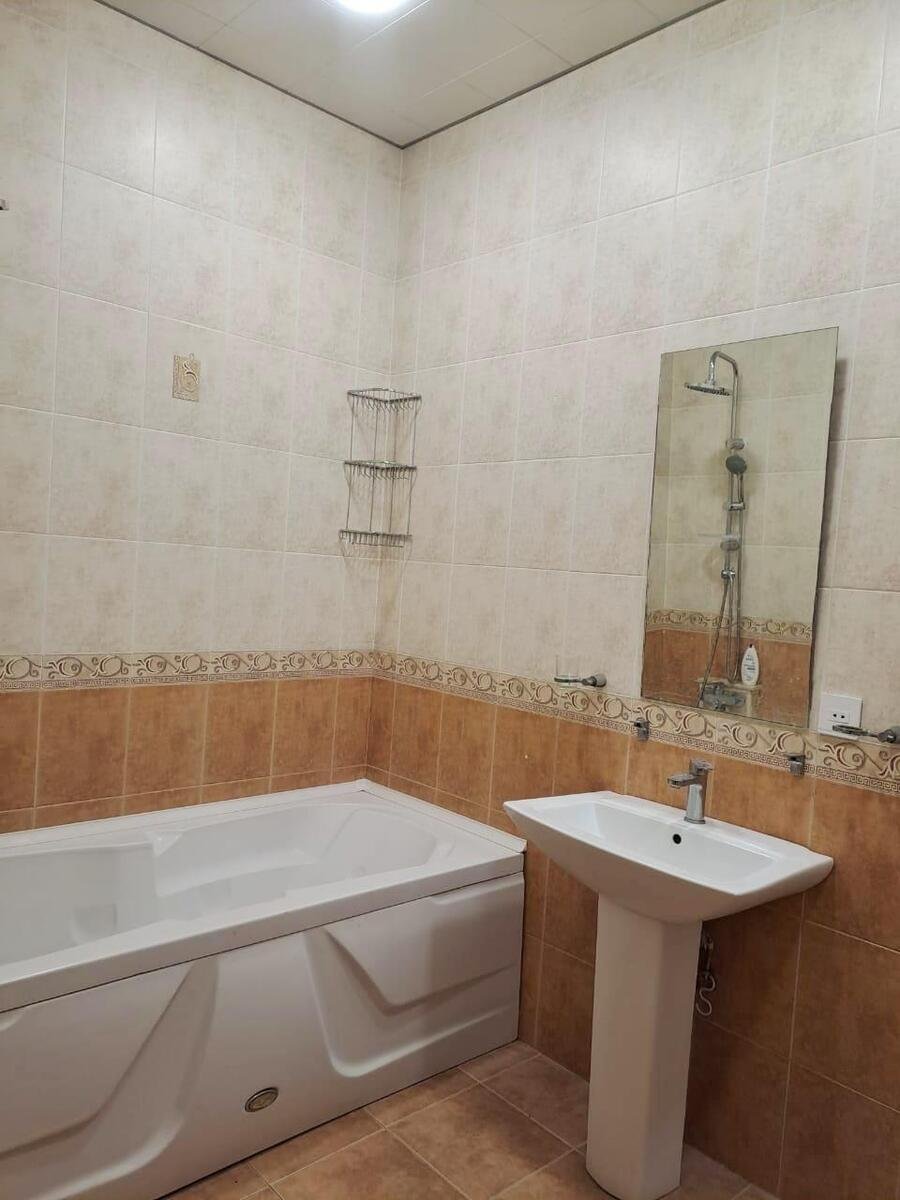 Kirayə verilir 2 otaqlı yeni tikili, 65 m², 28 May m.-8