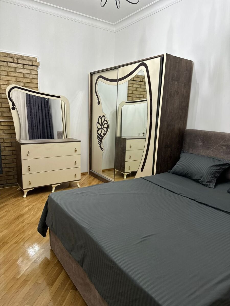 Kirayə verilir 3 otaqlı köhnə tikili, 150 m², Sahil m.-6