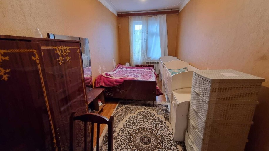Satılır 2 otaqlı köhnə tikili, 50 m², Azadlıq Prospekti m.-5