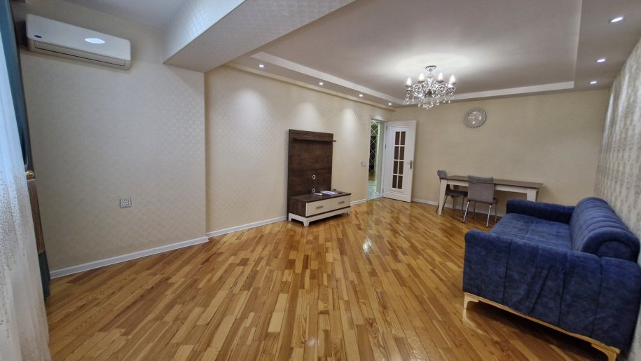 Kirayə verilir 4 otaqlı köhnə tikili, 100 m², Gənclik m.-6