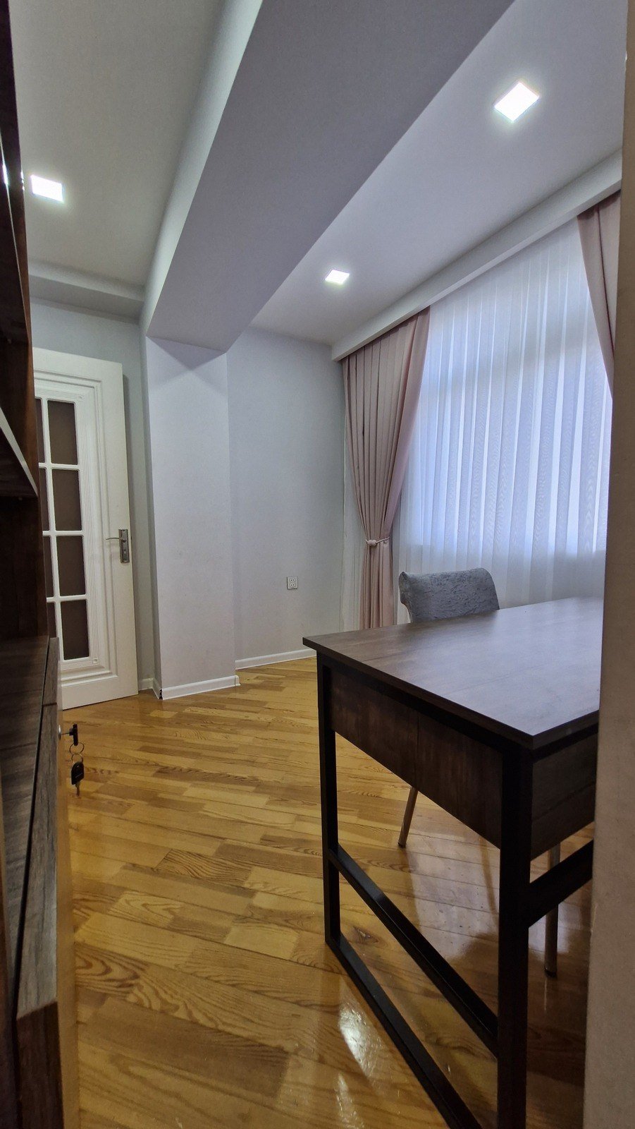 Kirayə verilir 4 otaqlı köhnə tikili, 100 m², Gənclik m.-13