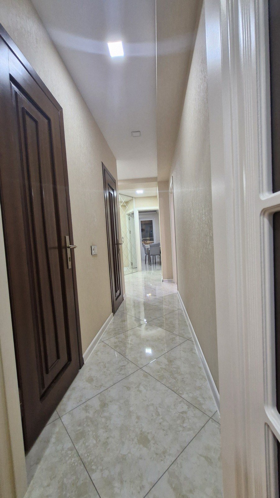 Kirayə verilir 4 otaqlı köhnə tikili, 100 m², Gənclik m.-23