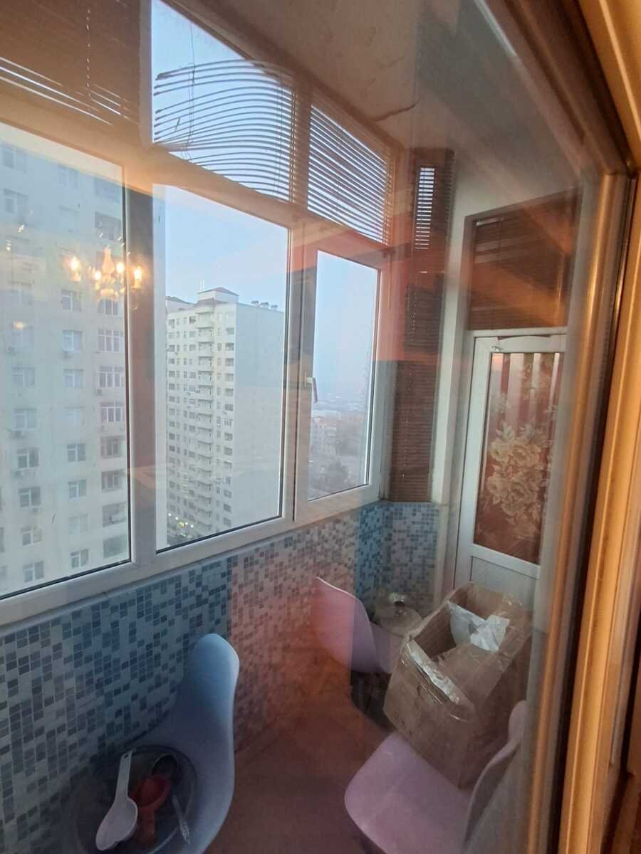 Kirayə verilir 3 otaqlı yeni tikili, 140 m², Memar Əcəmi m.-24