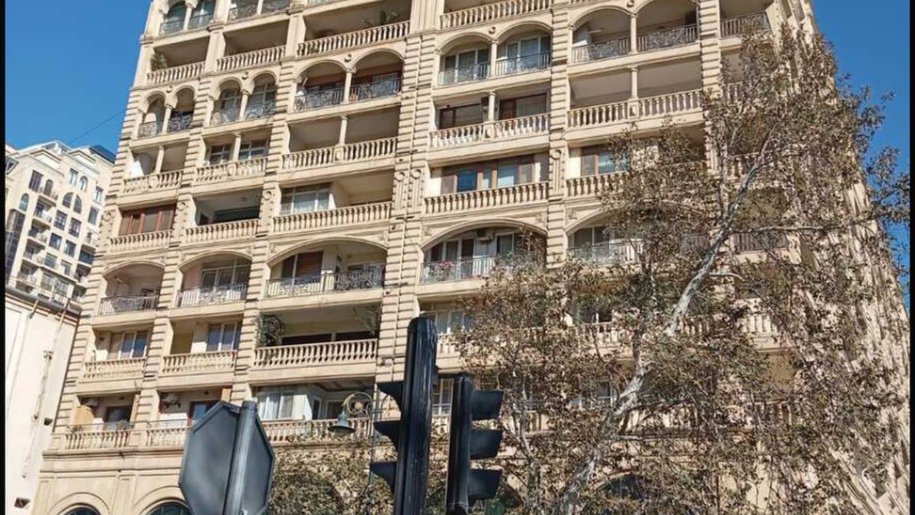 Satılır 2 otaqlı köhnə tikili, 47 m², 28 May m.-1