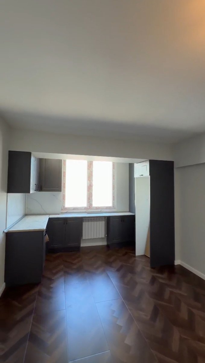 Satılır 2 otaqlı köhnə tikili, 47 m², 28 May m.-4