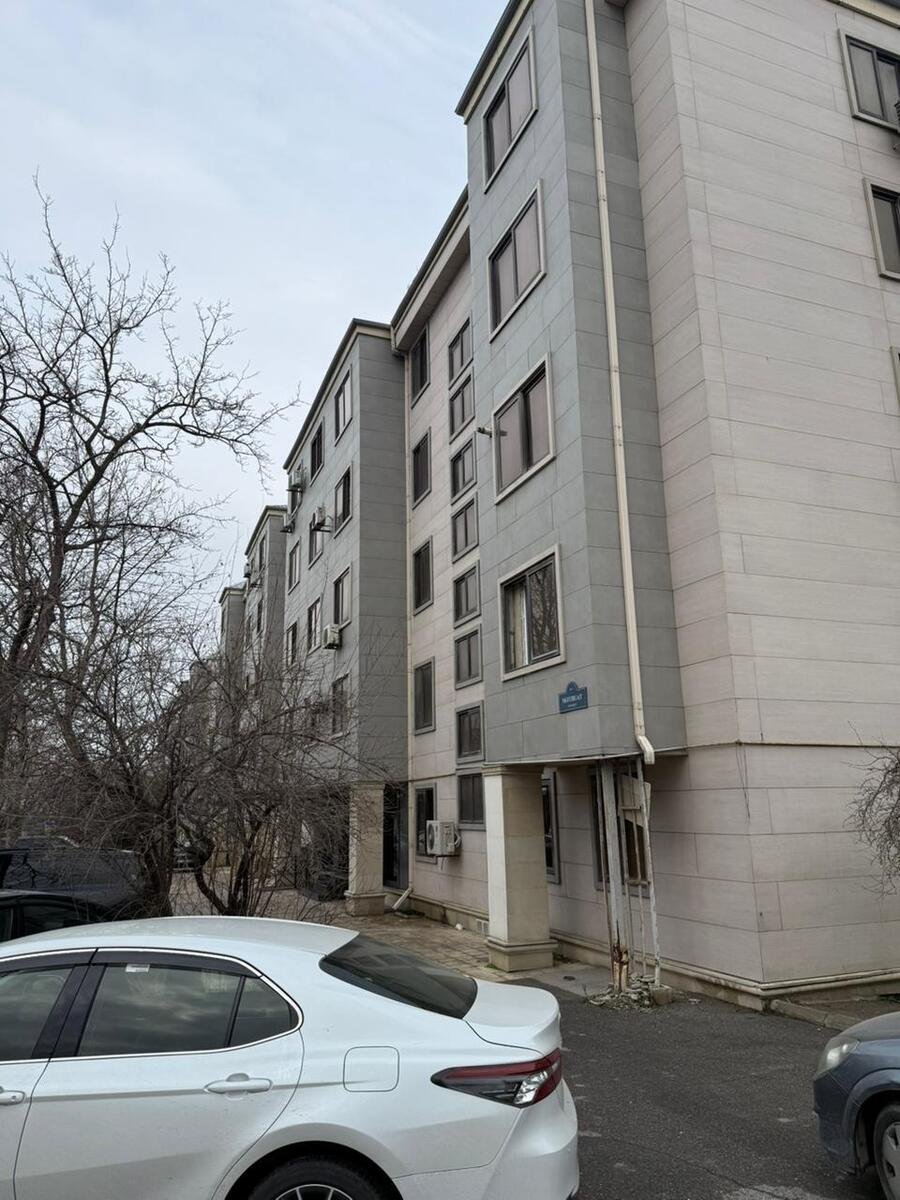 Satılır 3 otaqlı köhnə tikili, 85 m², Elmlər Akademiyası m.-1
