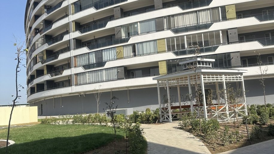 Satılır 2 otaqlı yeni tikili, 70 m², Avtovağzal m.-4