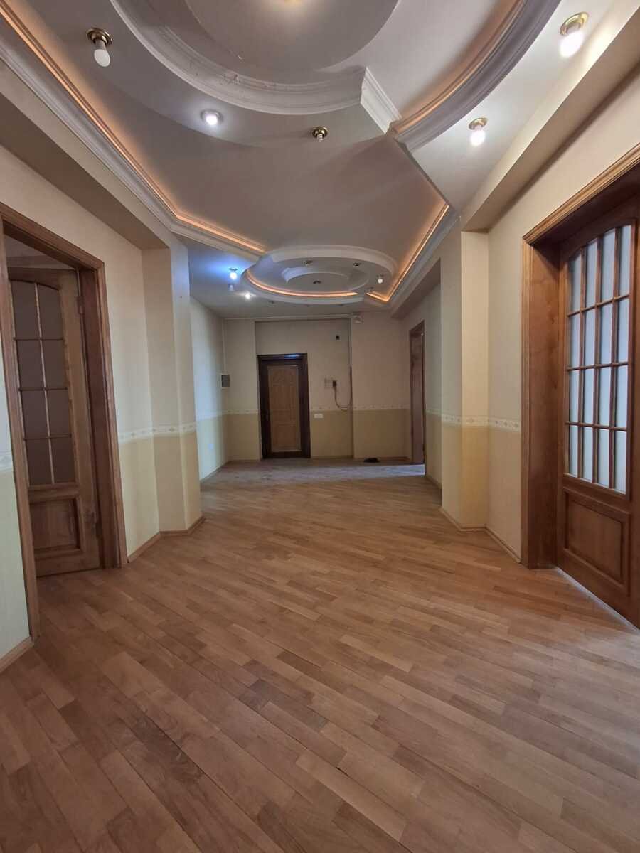 Satılır 4 otaqlı yeni tikili, 157 m², Memar Əcəmi m.-3