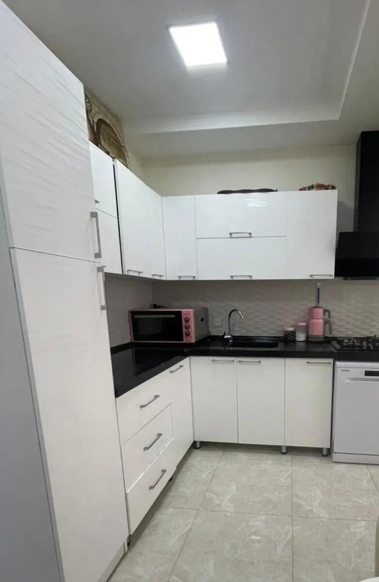Satılır 2 otaqlı köhnə tikili, 55 m², Memar Əcəmi m.-3