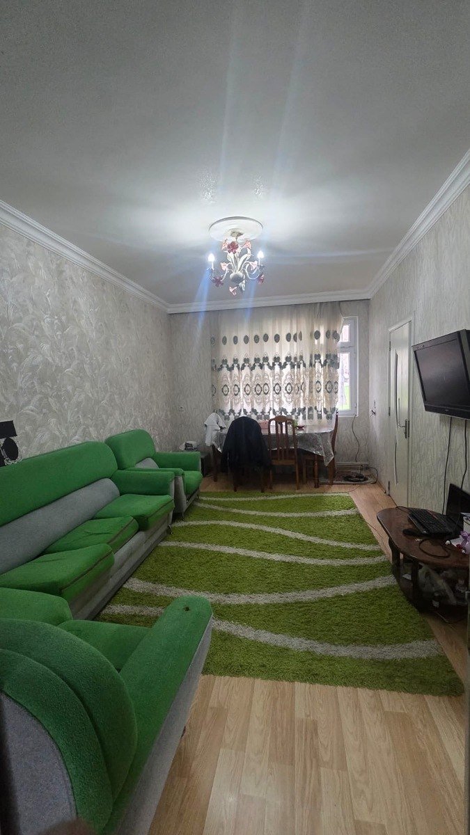 Satılır 3 otaqlı köhnə tikili, 75 m², Memar Əcəmi m.-1