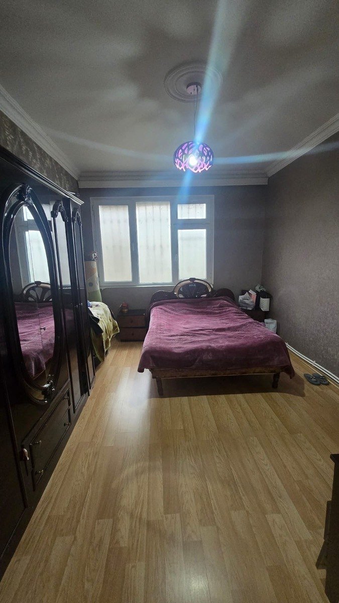 Satılır 3 otaqlı köhnə tikili, 75 m², Memar Əcəmi m.-3