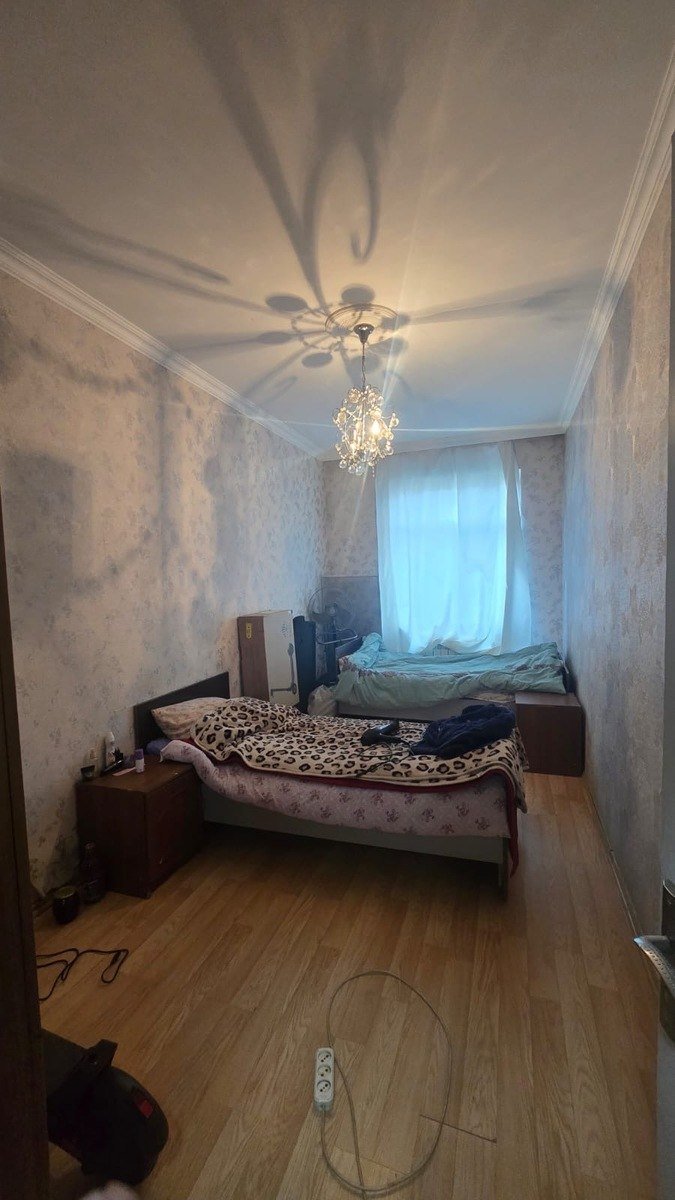 Satılır 3 otaqlı köhnə tikili, 75 m², Memar Əcəmi m.-7