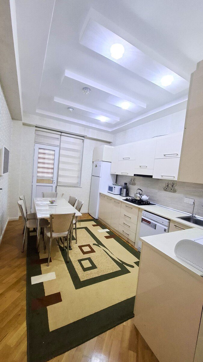 Kirayə verilir 3 otaqlı yeni tikili, 110 m², Qara Qarayev m.-8
