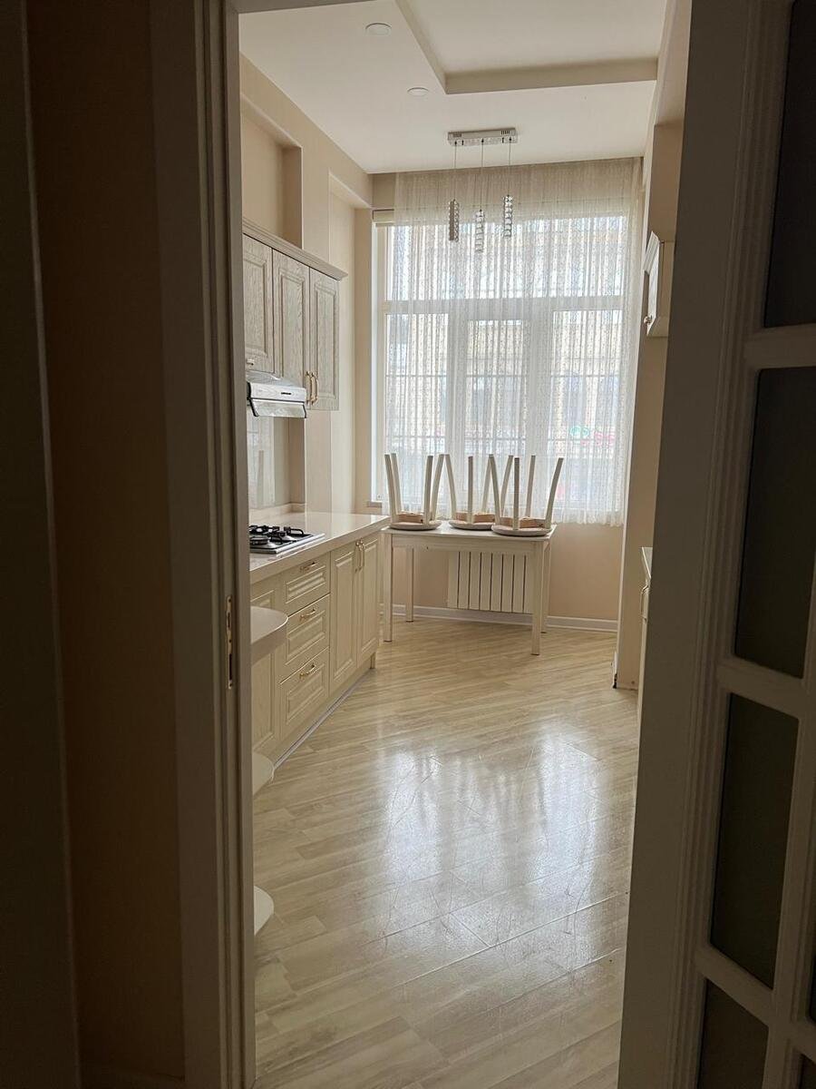 110 kv.m. obyekt icarəyə verilir, Elmlər Akademiyası m.-5