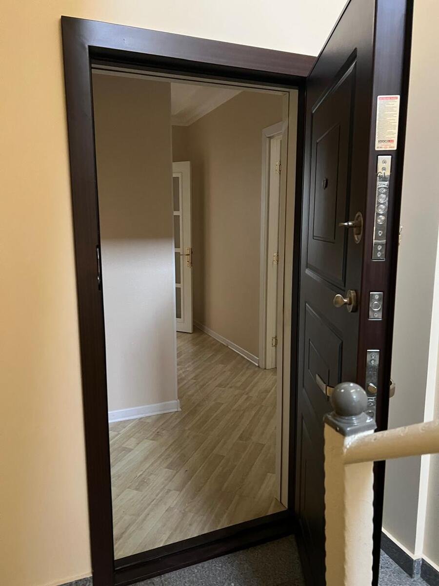 110 kv.m. obyekt icarəyə verilir, Elmlər Akademiyası m.-11