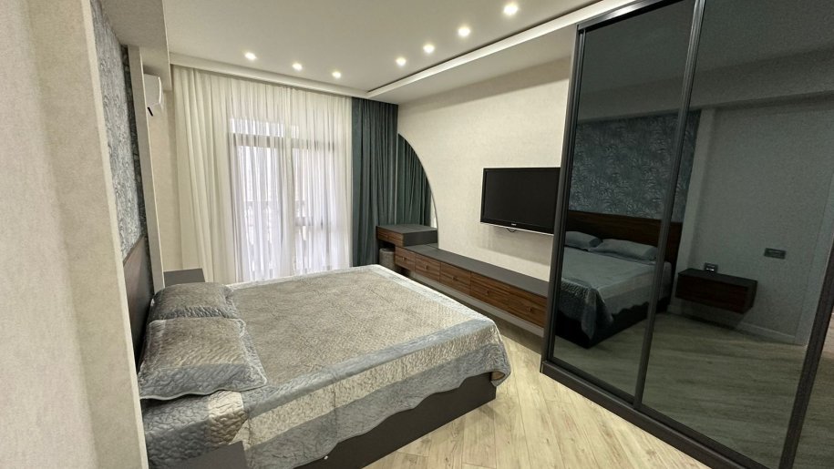 Kirayə verilir 3 otaqlı yeni tikili, 105 m², Nizami m.-8