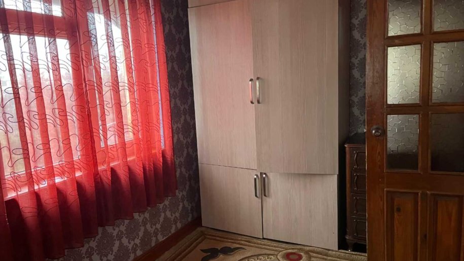 Kirayə verilir 2 otaqlı köhnə tikili, 65 m², Xalqlar dostluğu m.-3