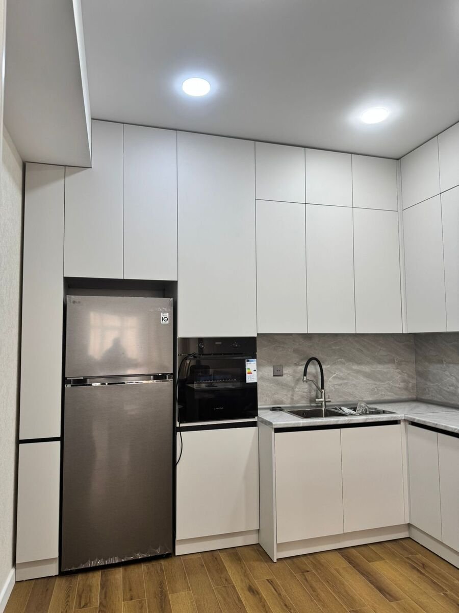 Kirayə verilir 3 otaqlı yeni tikili, 105 m², Nəriman Nərimanov m.-13