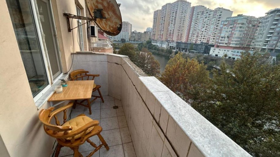 Satılır 3 otaqlı yeni tikili, 100 m², İnşaatçılar m.-8