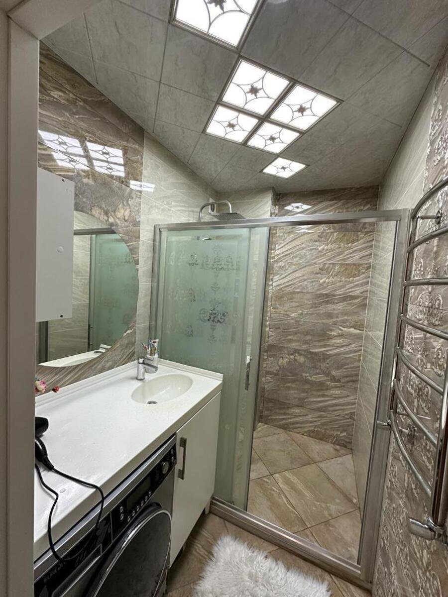 Satılır 3 otaqlı yeni tikili, 125 m², İnşaatçılar m.-14