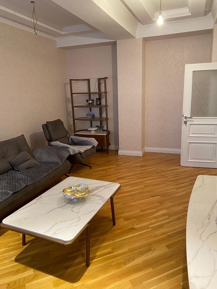 Satılır 3 otaqlı yeni tikili, 110 m², Elmlər Akademiyası m.-2