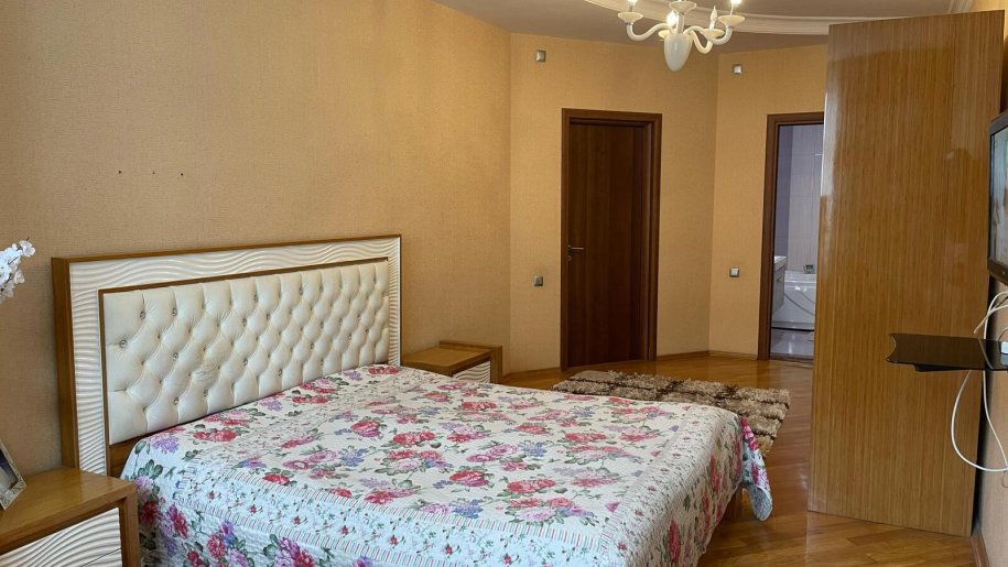 Satılır 2 otaqlı köhnə tikili, 55 m², Nizami m.-1