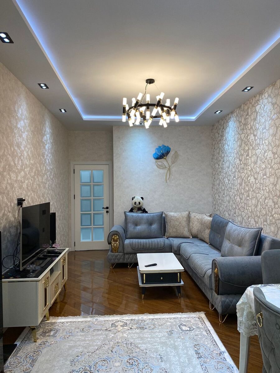 Kirayə verilir 2 otaqlı yeni tikili, 67 m², İnşaatçılar m.-20