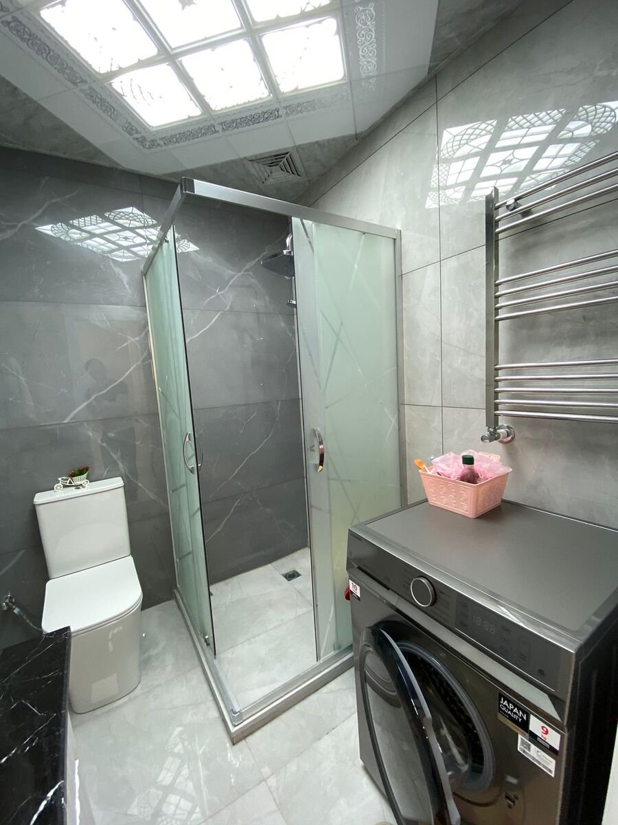 Kirayə verilir 2 otaqlı yeni tikili, 67 m², İnşaatçılar m.-22