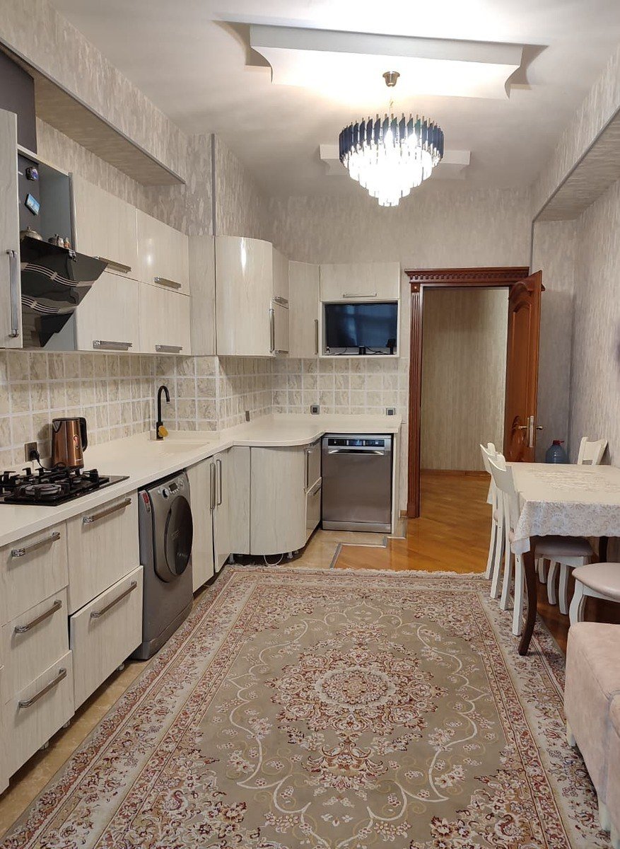 Satılır 3 otaqlı yeni tikili, 125 m², Elmlər Akademiyası m.-11