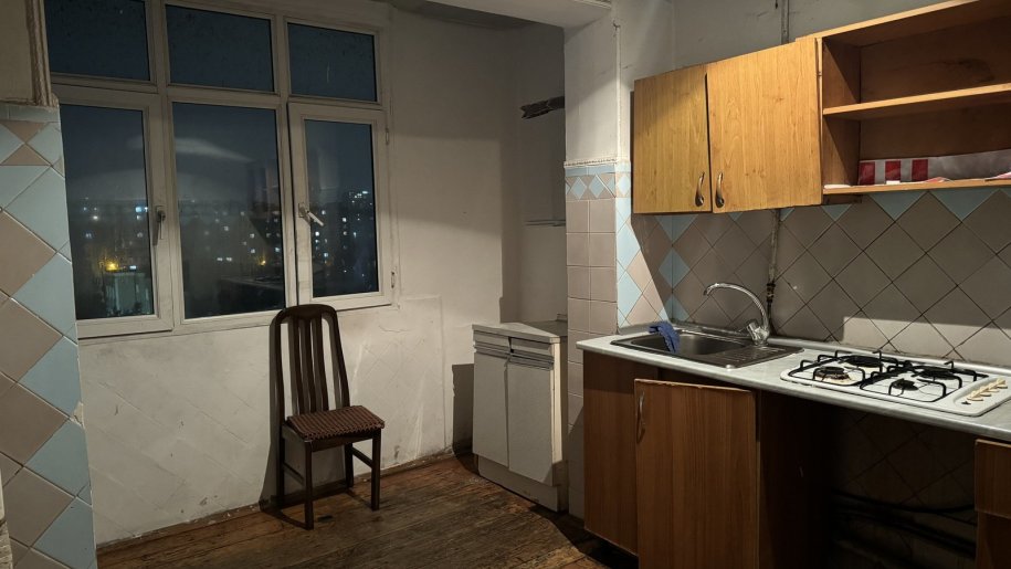 Kirayə verilir 3 otaqlı köhnə tikili, 85 m², Xalqlar dostluğu m.-8