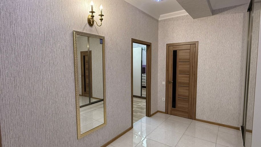 Kirayə verilir 2 otaqlı yeni tikili, 75 m², İnşaatçılar m.-7