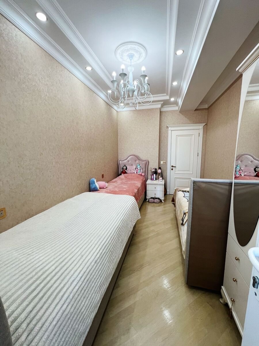 Satılır 3 otaqlı yeni tikili, 88.5 m², Qara Qarayev m.-7