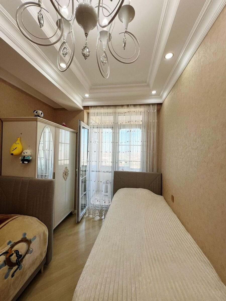 Satılır 3 otaqlı yeni tikili, 88.5 m², Qara Qarayev m.-9