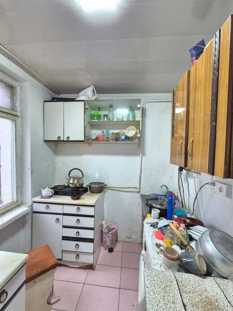 Satılır 1 otaqlı köhnə tikili, 35 m², Elmlər Akademiyası m.-5