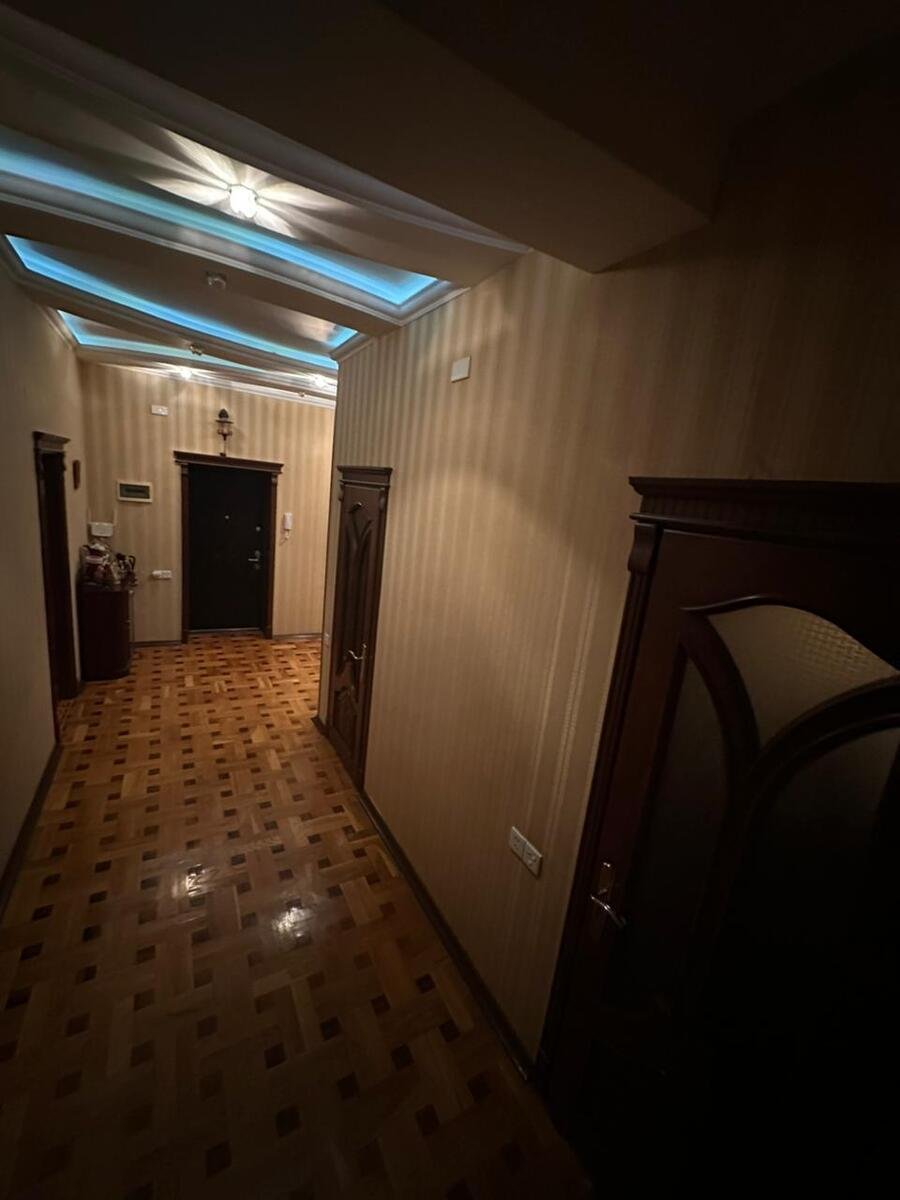Satılır 3 otaqlı yeni tikili, 102 m², Elmlər Akademiyası m.-13