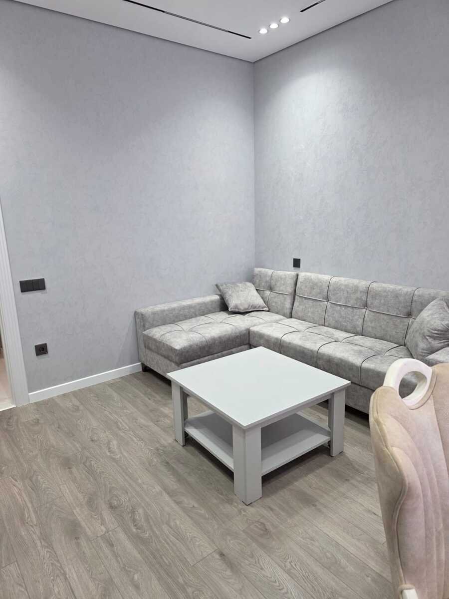 Kirayə verilir 3 otaqlı yeni tikili, 98 m², Xalqlar dostluğu m.-8