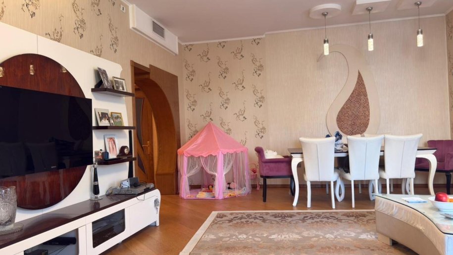 Satılır 4 otaqlı yeni tikili, 170 m², Nəsimi-4