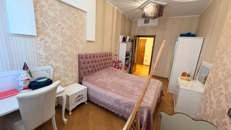 Satılır 4 otaqlı yeni tikili, 170 m², Nəsimi-10