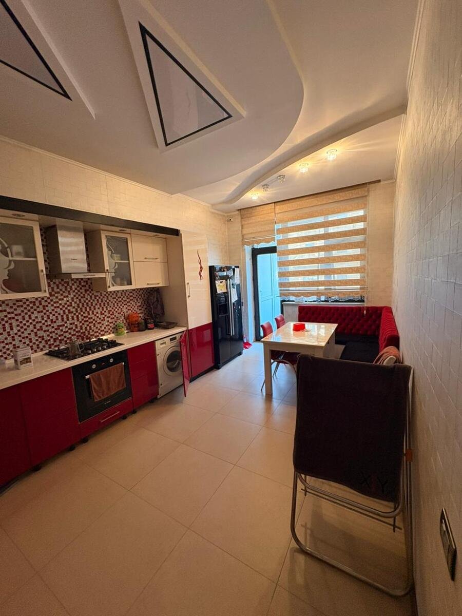 Satılır 4 otaqlı yeni tikili, 170 m², Nəsimi-15