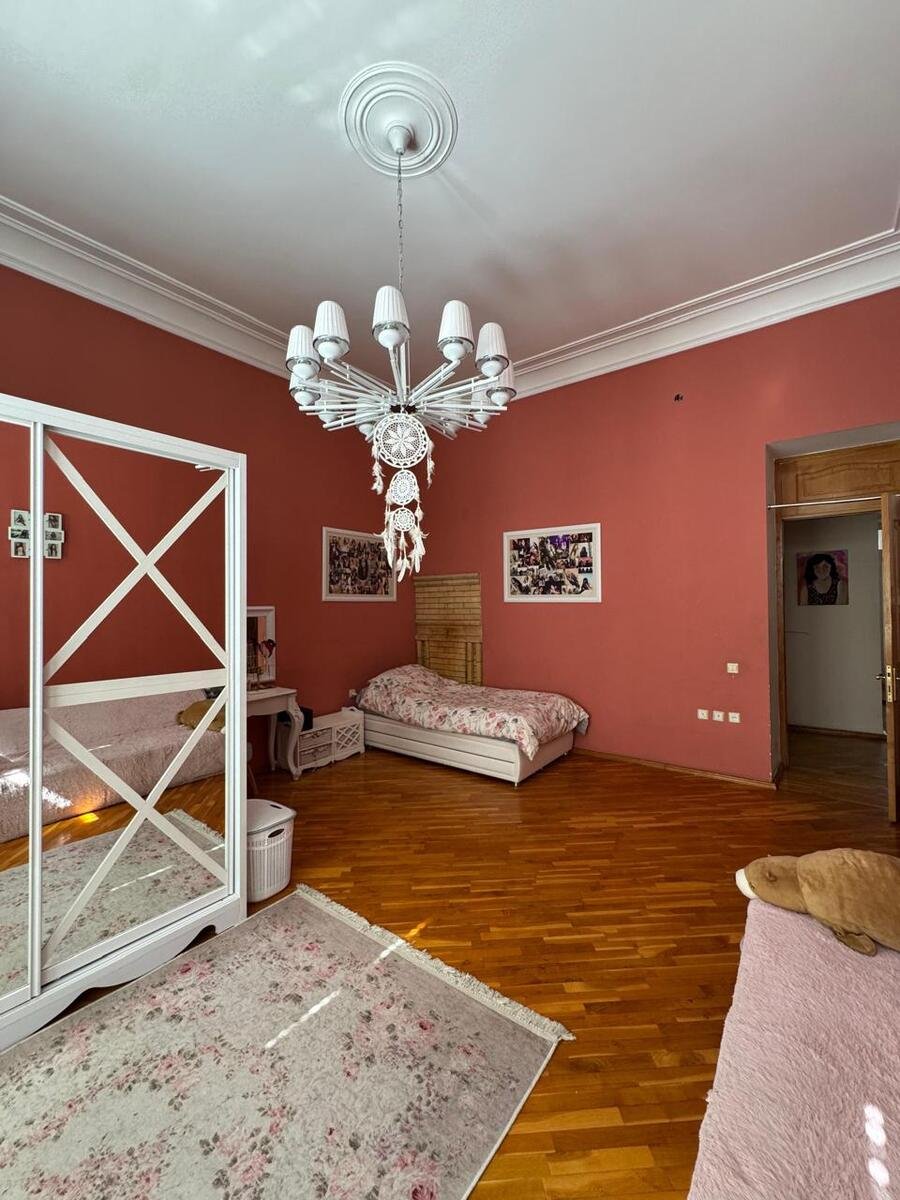 Satılır 4 otaqlı köhnə tikili, 210 m², Bayıl-12