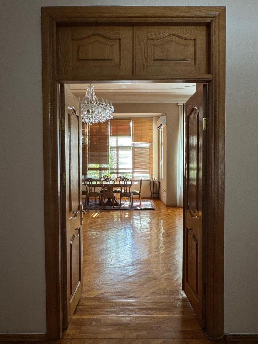 Satılır 4 otaqlı köhnə tikili, 210 m², Bayıl-23