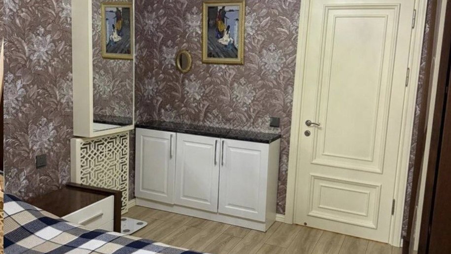 Satılır 3 otaqlı köhnə tikili, 70 m², Gənclik m.-3