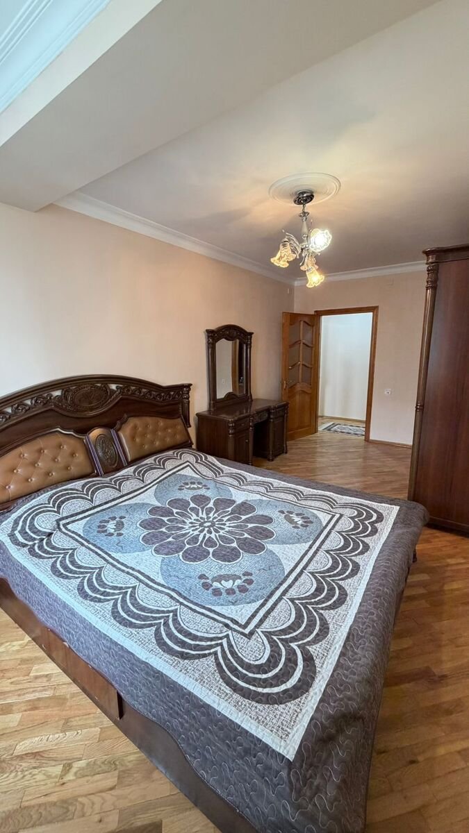 Kirayə verilir 2 otaqlı yeni tikili, 68 m², Elmlər Akademiyası m.-4