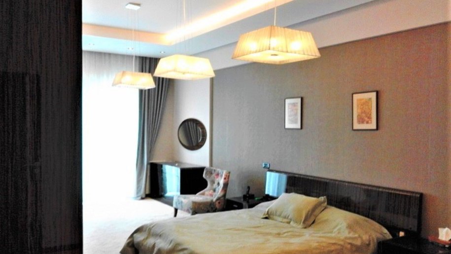 Kirayə verilir 4 otaqlı yeni tikili, 230 m², 28 May m.-4