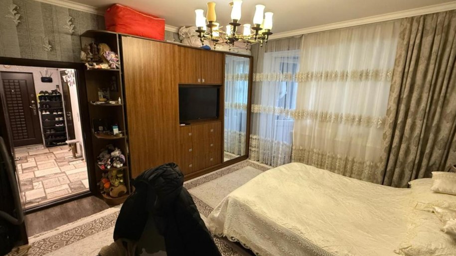 Satılır 4 otaqlı köhnə tikili, 130 m², Nizami m.-5